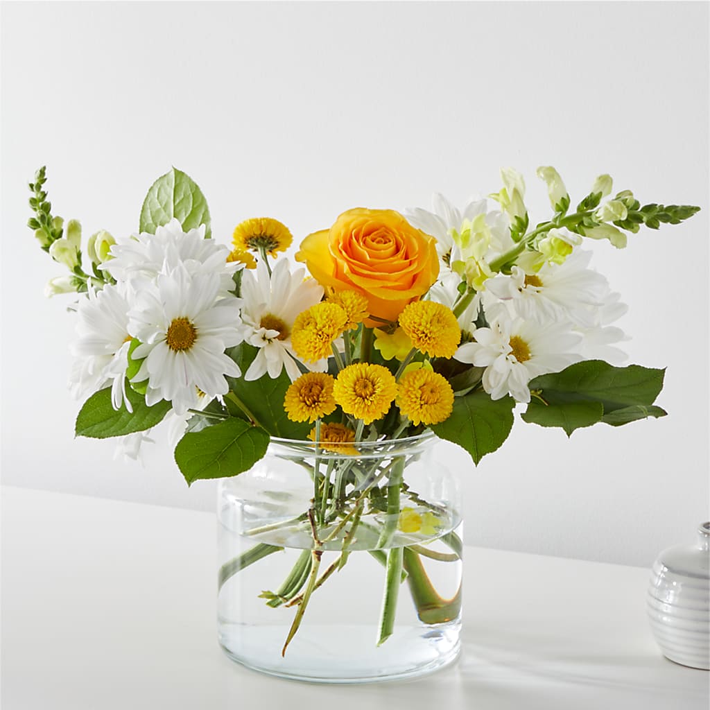 Sun Salutation Bouquet – CONNIE'S FLORAL ARRANGEMENTS, Virginia Beach VA