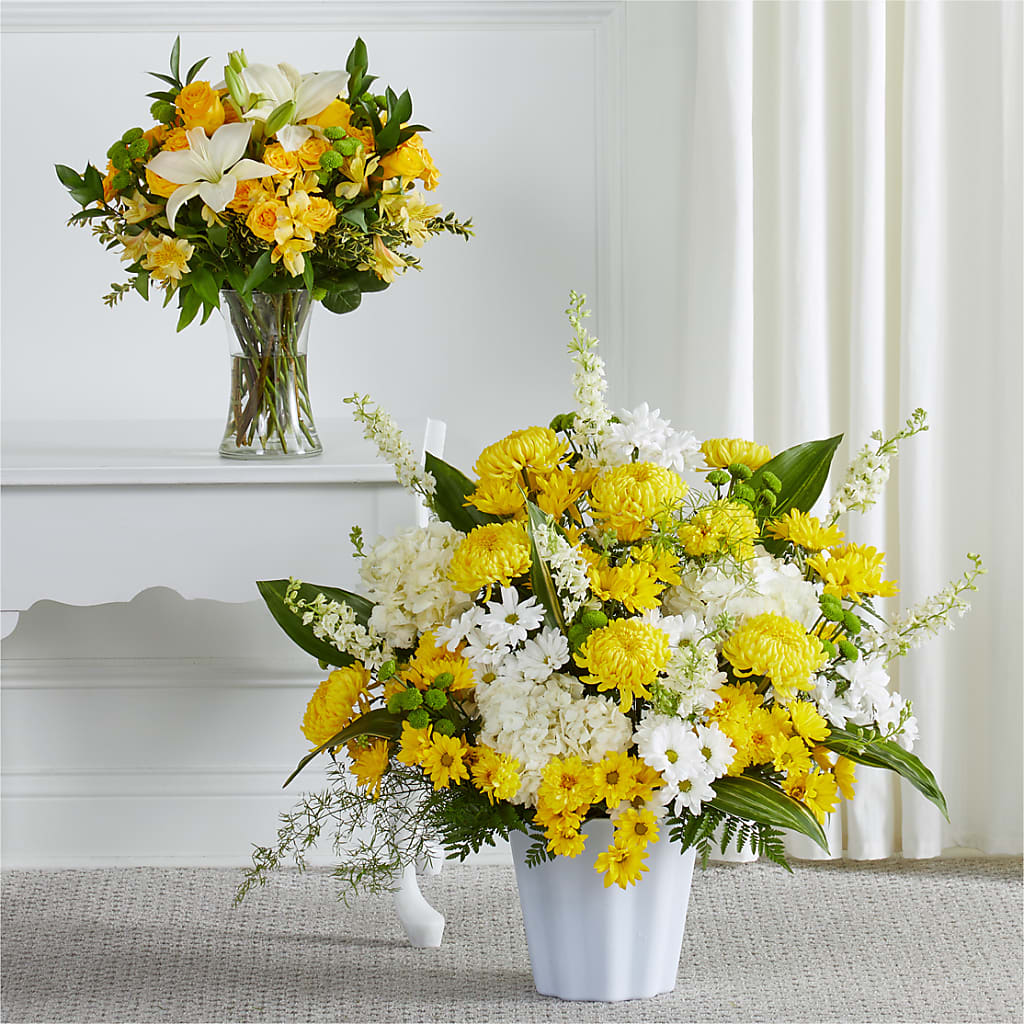 Warm Remembrance Bundles – CONNIE'S FLORAL ARRANGEMENTS, Virginia Beach VA