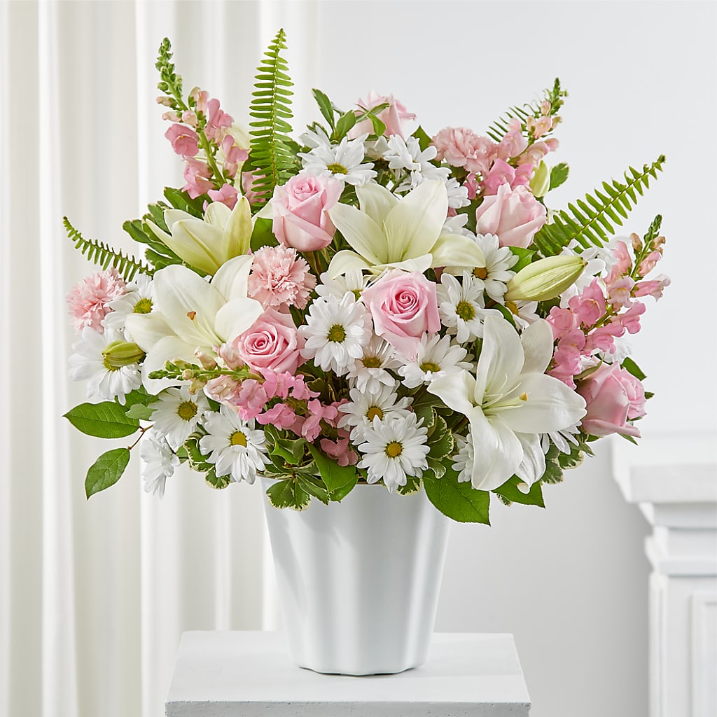 Soft Touch Tabletop Basket – CONNIE'S FLORAL ARRANGEMENTS, Virginia Beach VA