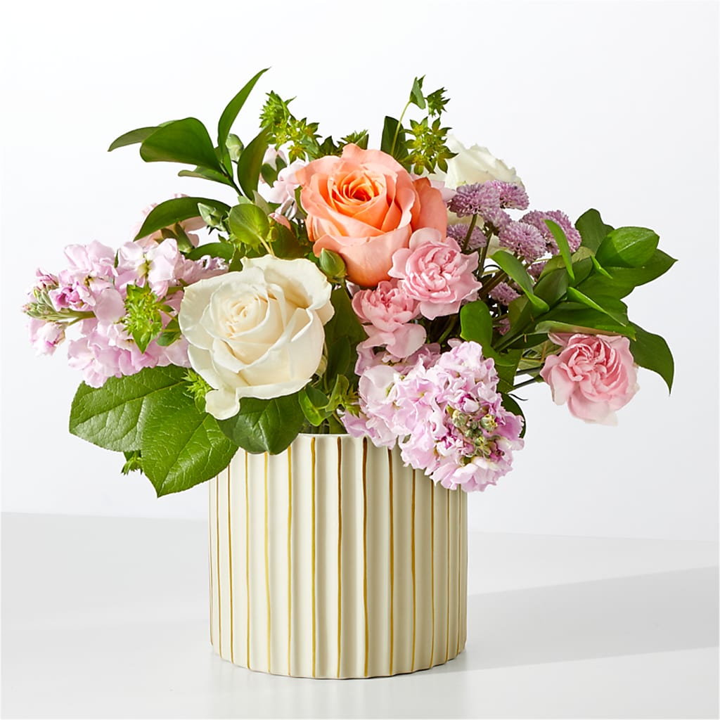 French Market Bouquet with Ivory Vase – CONNIE'S FLORAL ARRANGEMENTS, Virginia Beach VA