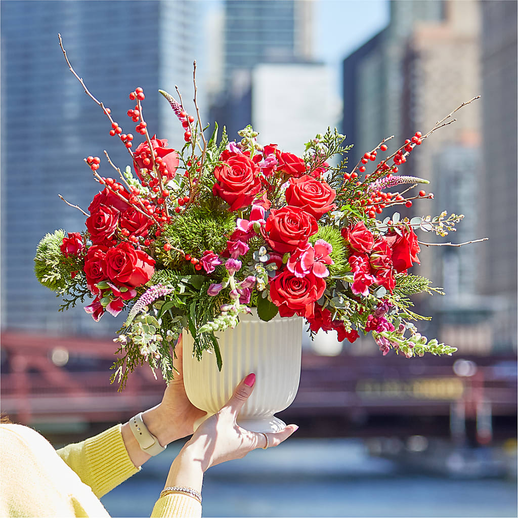 Big Red Bow Bouquet – CONNIE'S FLORAL ARRANGEMENTS, Virginia Beach VA