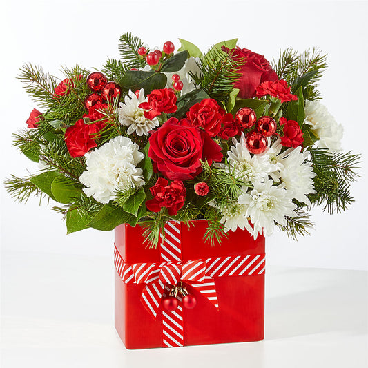 Presents Under the Tree Bouquet – CONNIE'S FLORAL ARRANGEMENTS, Virginia Beach VA