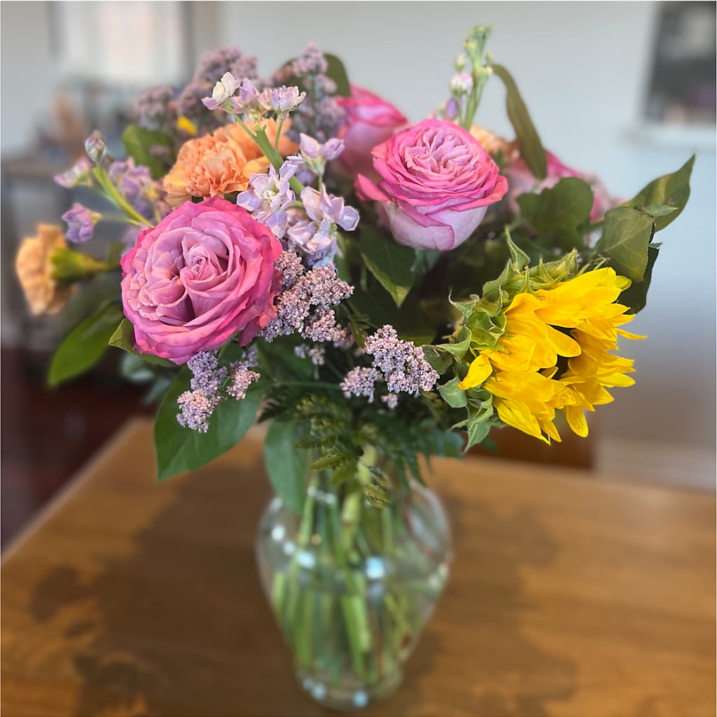 Yellow Brick Road Bouquet – CONNIE'S FLORAL ARRANGEMENTS, Virginia Beach VA