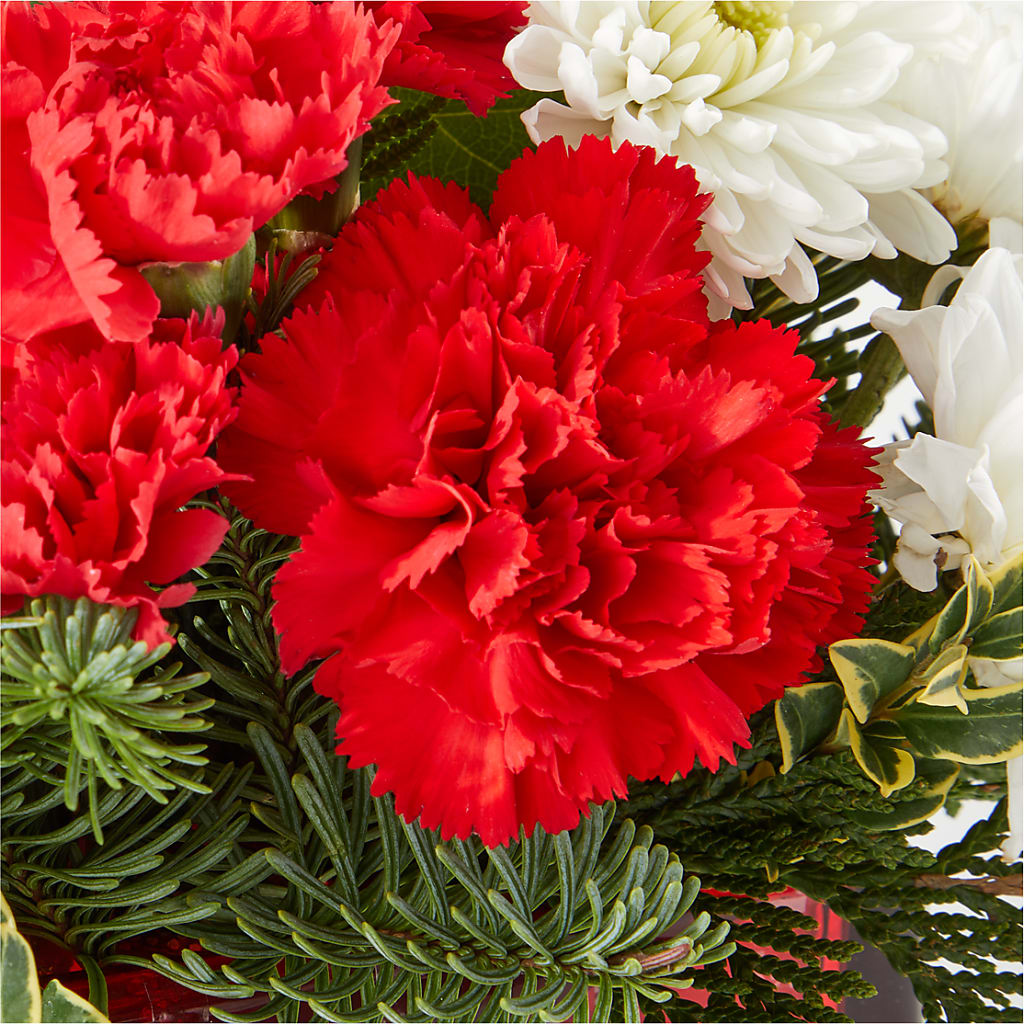 Christmas Market Bouquet – CONNIE'S FLORAL ARRANGEMENTS, Virginia Beach VA