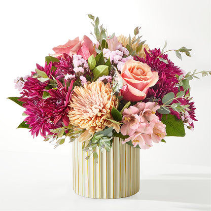 Berry Cobbler Bouquet with Ivory Vase – CONNIE'S FLORAL ARRANGEMENTS, Virginia Beach VA